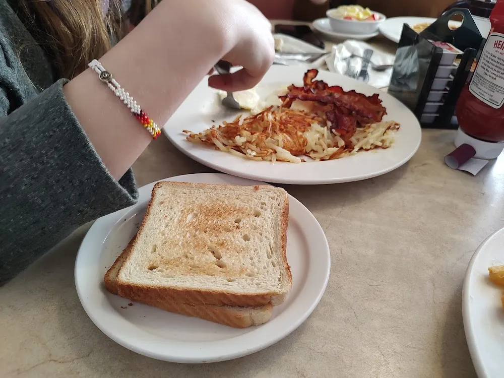 1 Egg with Bacon and White Toast